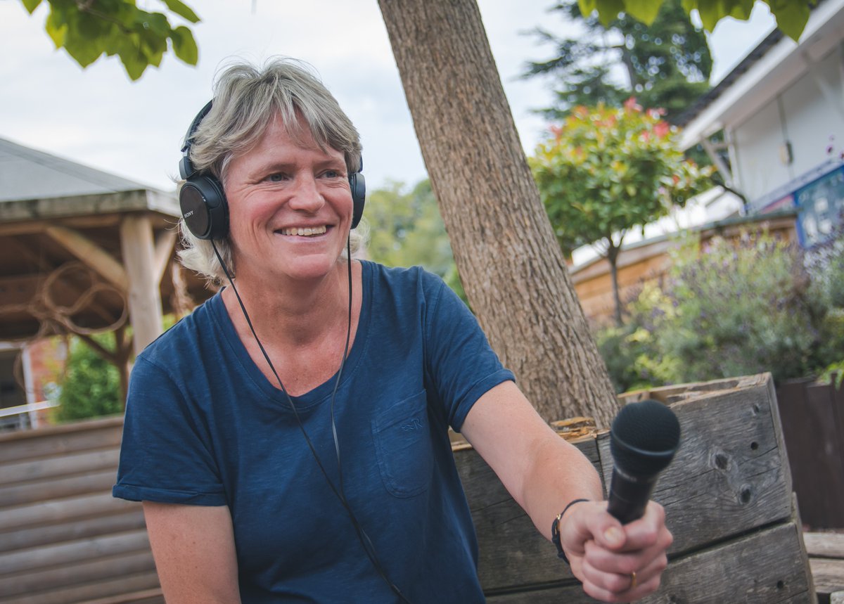 TheMoRW's tweet image. From the comfort of home enjoy ‘Anecdotes from the Archive' incl festive memories from #RoyalWorcester factory workers with @JuliaLetts Wed 13 December 6pm, part of our free online winter talk series #wmidshr #MidlandsHour #DroitwichHour #MalvernHillsHour
museumofroyalworcester.org/whats-on/onlin…