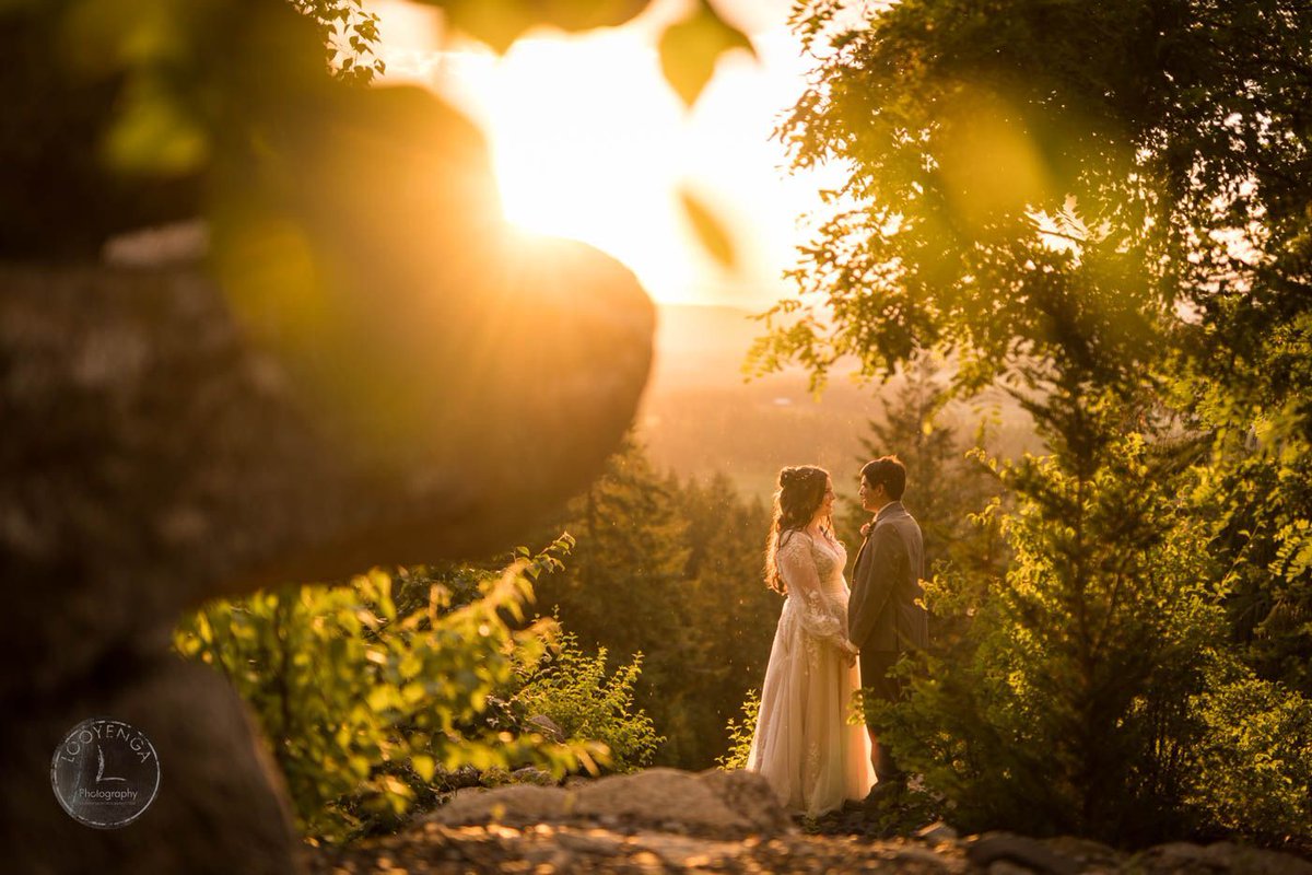 Loved this spot! bit.ly/46IZ8Wl #Coeurdaleneweddingphotographer #pnwweddingphotographer #coeurdalenephotographer #spokaneweddingphotographer #spokaneelopementphotographer #spokanephotographer #pnwelopment #cdaweddingphotographer #spokanecouplesphotographer