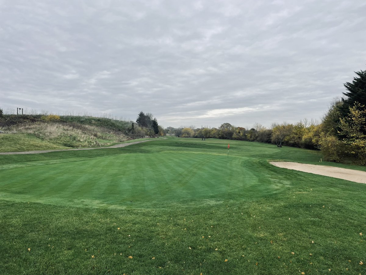 Greens_RGC's tweet photo. Golf course not looking to bad considering the amount of rain coverage is fantastic on the greens we have never seen this amount of grass going into winter before! hard work &amp; culture practices are slowly paying off not a sprint it’s a marathon #endofnovember #fun #greenkeeping https://t.co/ua6e1uceXa