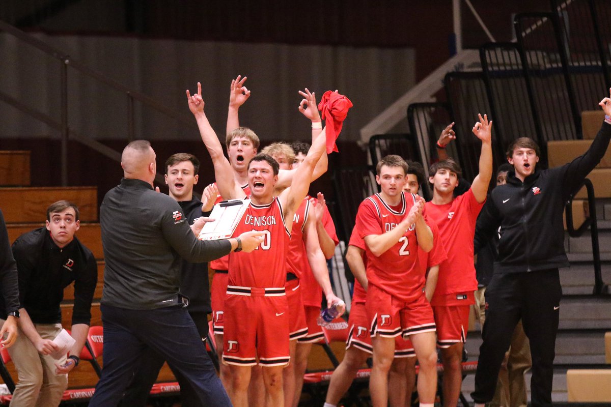 DenisonSports's tweet photo. When @DUWBB and @DenisonHoops win you post celebration shots👏🏼👌🏼 https://t.co/98F17Zc5D3