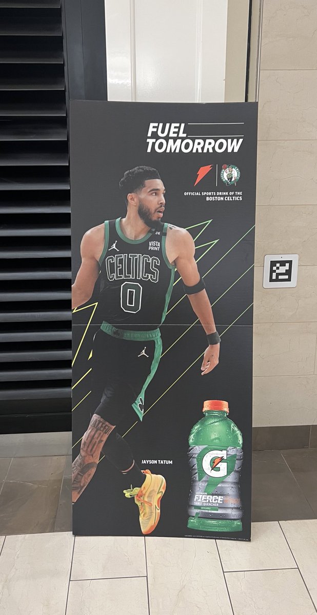 GreenRunsDeep tweet media