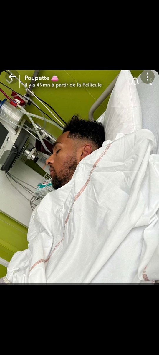 Lachance_Tourne's tweet photo. #poupettekenza allan depuis quil a vu la story à maes 🤣🤣 https://t.co/7k60AuP4lJ