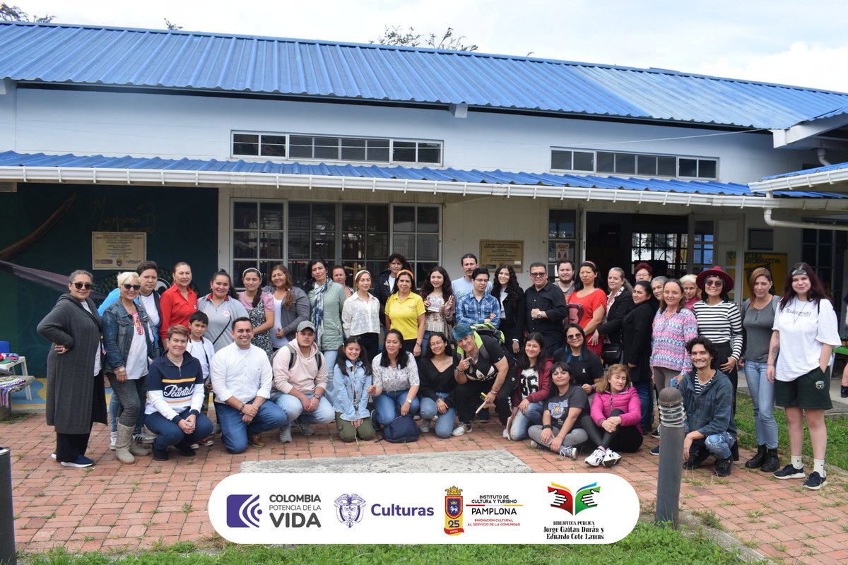 ictpcultural's tweet image. En la Biblioteca Pública Jorge Gaitán Durán y Eduardo Cote Lamus, se llevó a cabo el taller titulado “En diálogos con los Territorios Culturales, Creativos y de los Saberes”, a través del Ministerio de las Culturas, las Artes y los Saberes.