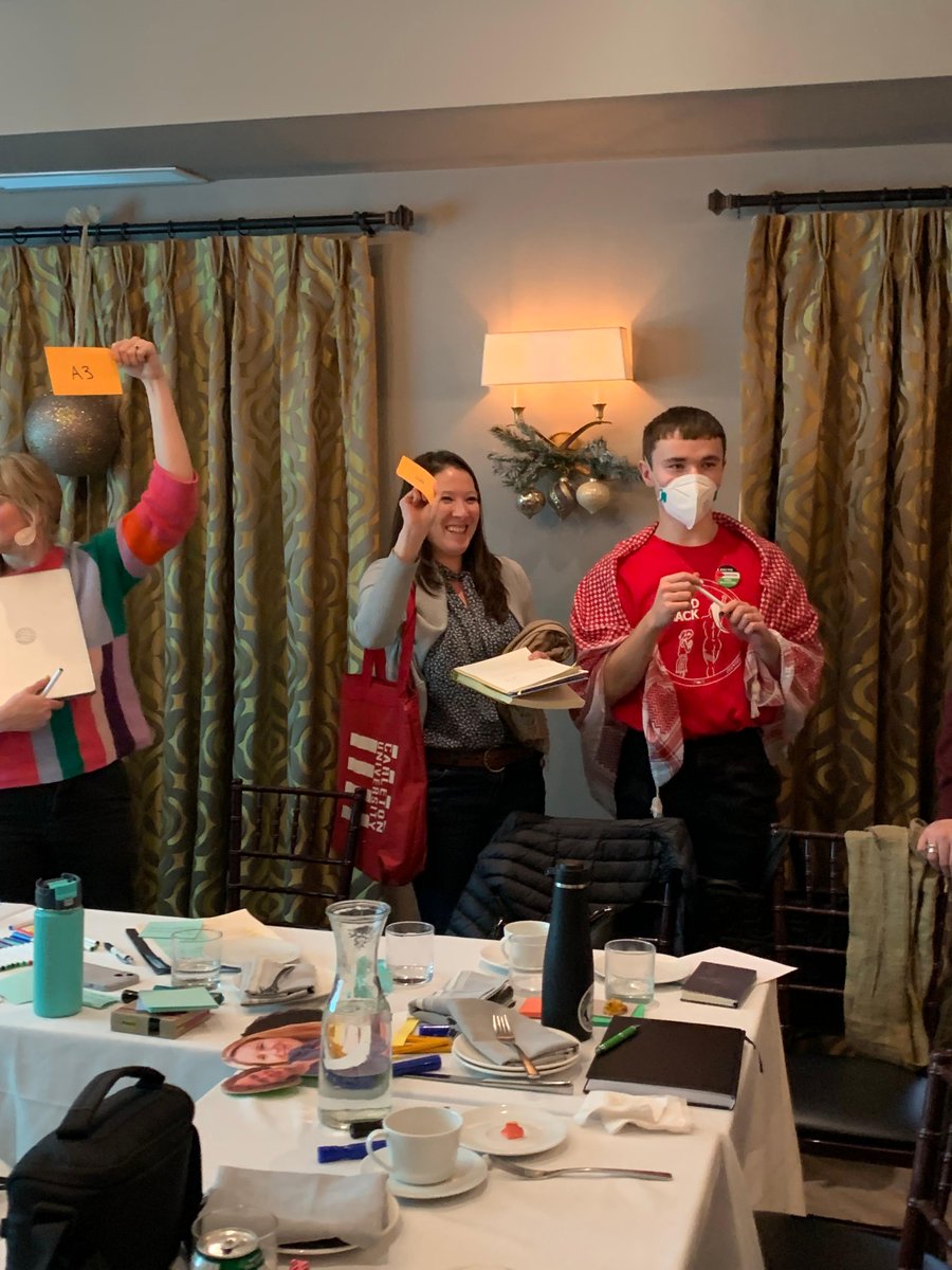 Tamarack_Inst's tweet photo. Yesterday marked the first day of Tamarack's annual team gathering! 🎉 We are so grateful to connect in person, embodying the concept of community we passionately advocate for. #TeamGathering #TeamBuilding #SystemsChange #EndingPoverty #YouthFutures #ClimateTransitions https://t.co/hXZZdpMkRq