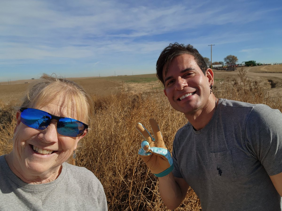 ALP_Tweets's tweet photo. Day 2 field  collecting for resistance survey https://t.co/BJizi4omwO