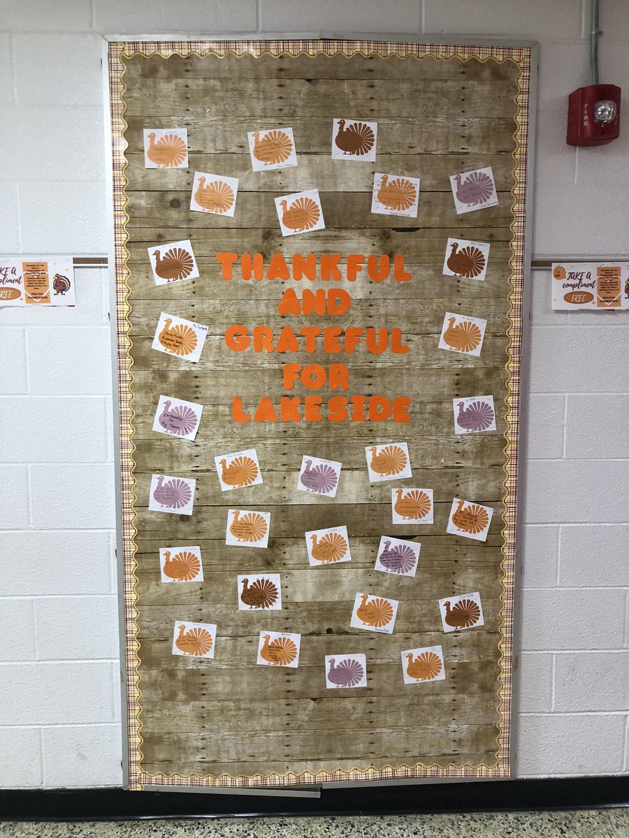 LakesideMiddle8's tweet photo. Lakeside’s teachers would like to express their “Attitude of Gratitude” for Lakeside! Happy Thanksgiving! 🦃 https://t.co/wFp7HhoEMc