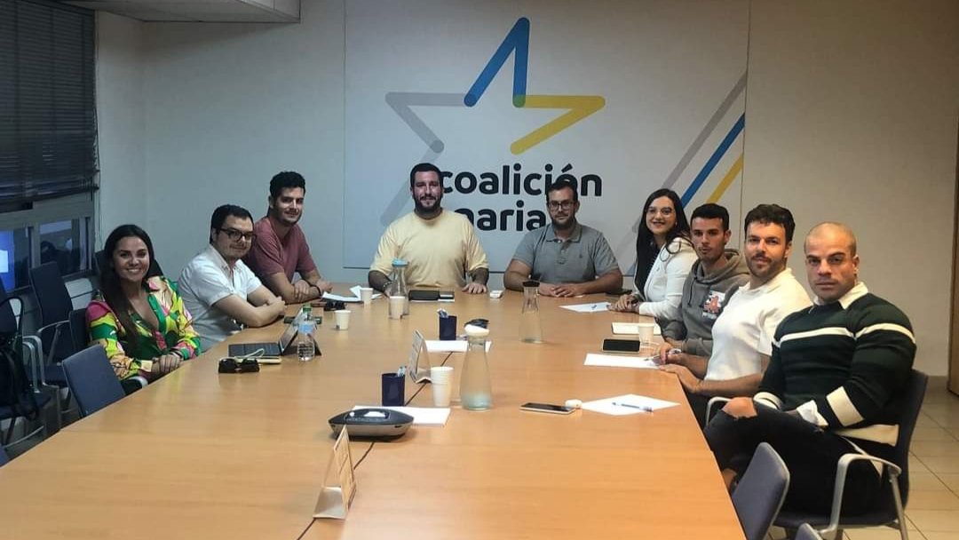 🔵 Esta tarde hemos llevado a cabo nuestro Comité Ejecutivo de Jóvenes para coordinar las diferentes acciones a realizar en los próximos meses.

#LíderesDelPresente #ElPartidoDeCanarias #Tenerife