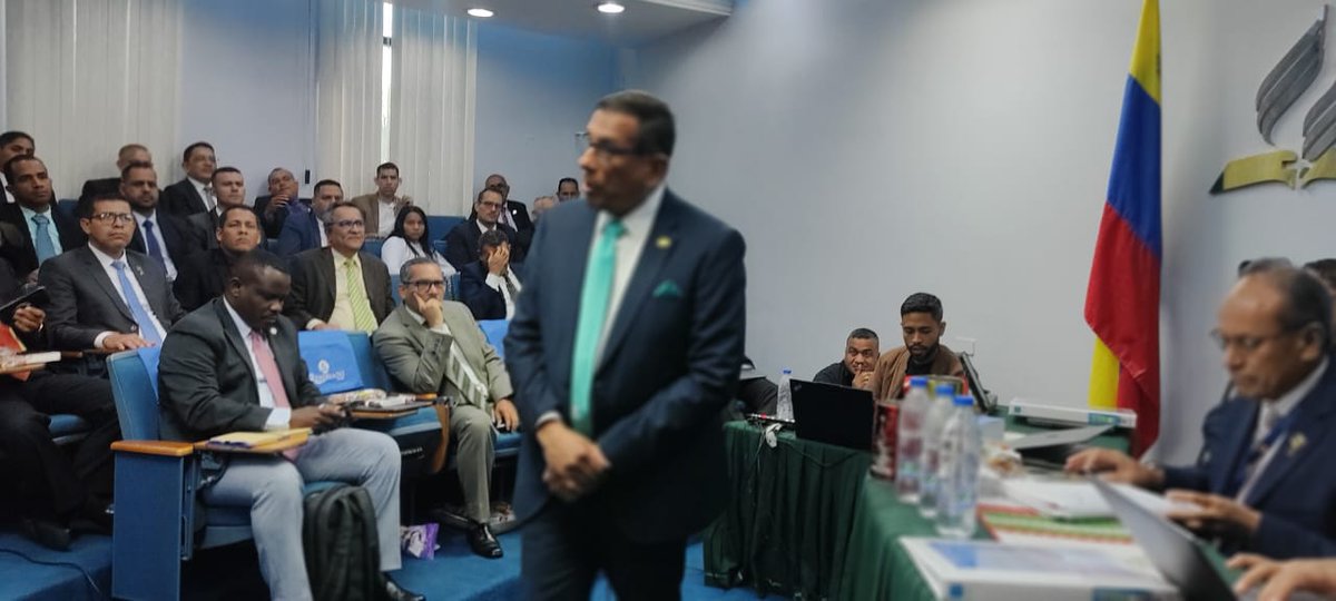 uvoccidental's tweet photo. #Junta #Gobierno #Fin #Año #FindeAño #Reunión #Informes #Proyectos #Uvoccidental #UVOC https://t.co/p7GSDujEhW