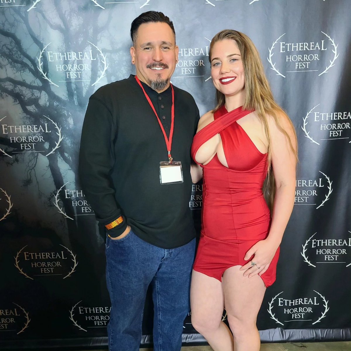 PaigeOSteak's tweet photo. More photos from #etherealhorrorfest for #butchersbluff https://t.co/F4xu8h6MqL