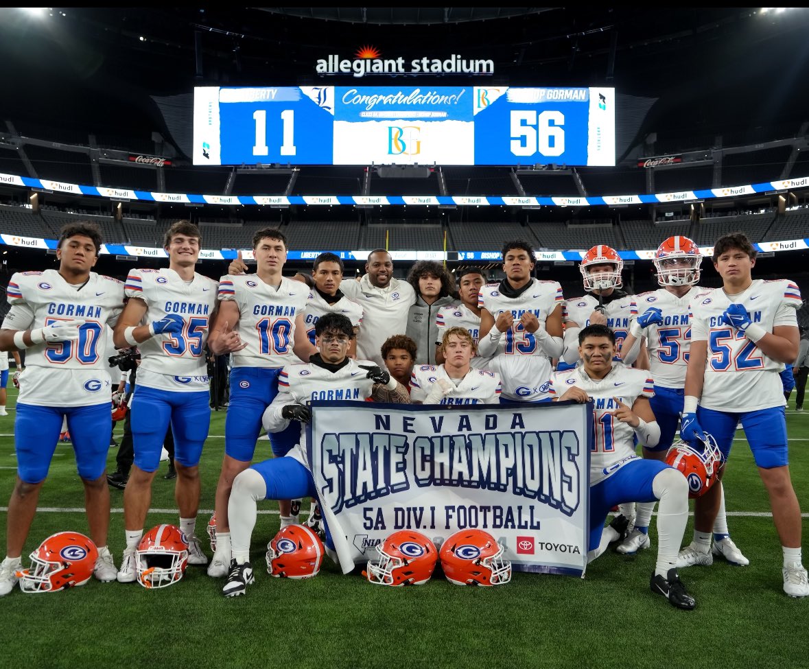 ChampKapanui's tweet photo. Had a plan… we made it happen.
The best LB crew💯 #LD4L🦁
@LarryGrant95 @CharlesCorrea_ @ToaGaoteote2027 @AloisioMaluia @LandonMccomber #GodsWork https://t.co/UwYQPseYdE