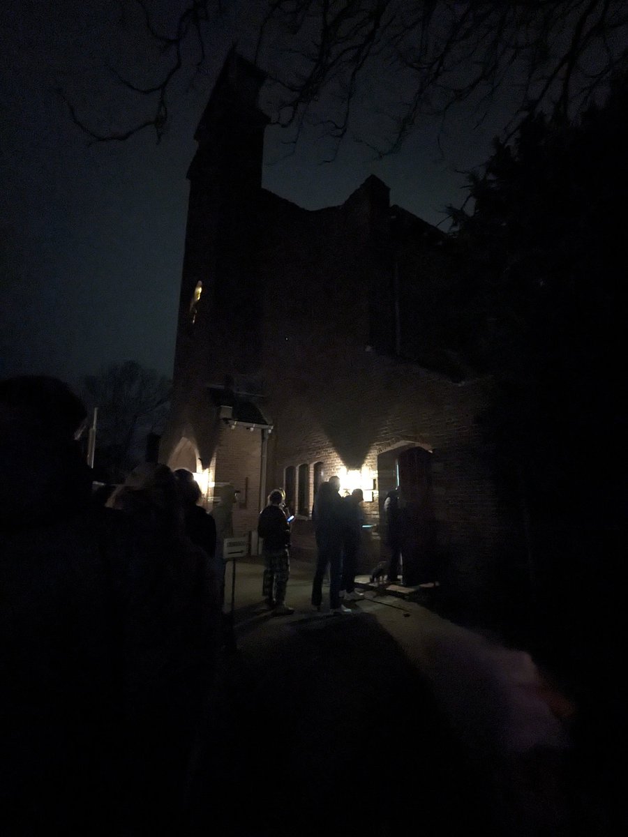 hajepe80's tweet photo. 'Mijn God' is trending. Vast een teken want heb vanavond gestemd in een kerk 🙏🏽 #verkiezingen2023 Maar idd, mijn God... https://t.co/qw2Egg665X