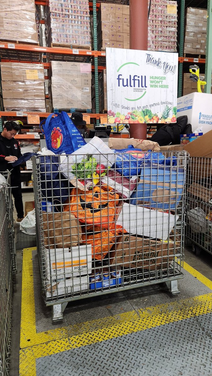 Quackenbushmath's tweet photo. Deal School, you did an awesome job! With only collecting for one week, we donated 835 pounds of food to @FulfillNJ. That's 696 meals, so many full bellies this holiday season! Great job StuCo collecting food every day &amp; loading my car to the max! HAPPY THANKSGIVING! @dealschool https://t.co/mcn1EUR1CJ