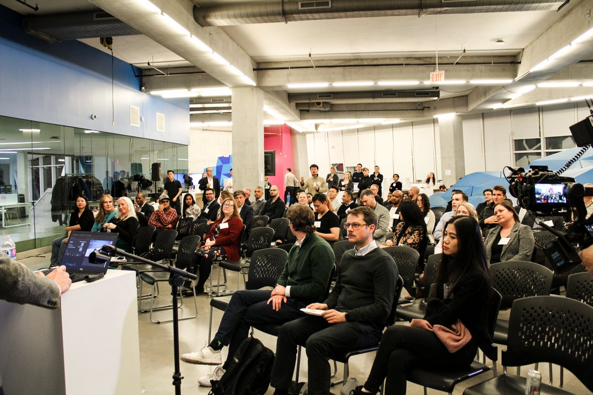 Legal Innovation Zone tweet media