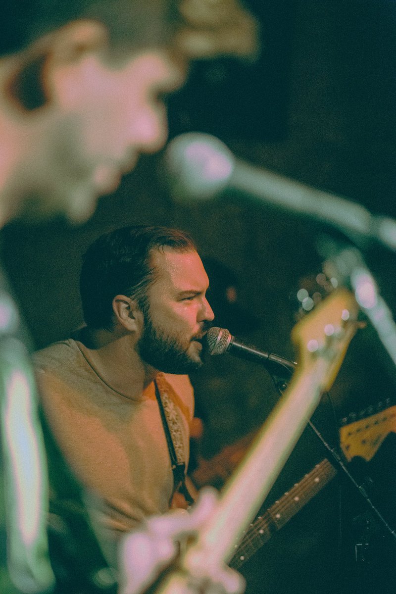 SUBVIOLET tweet media