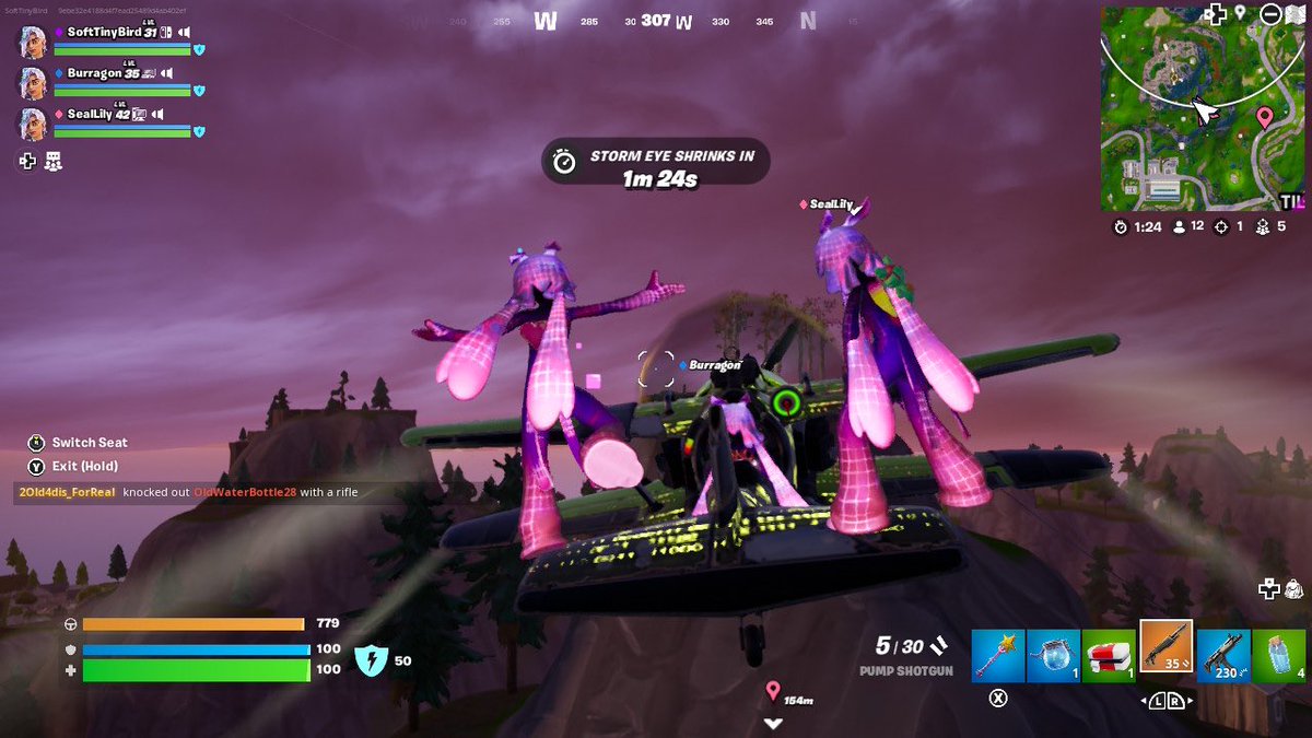 LisaColver's tweet image. Playing Fortnite with my kids