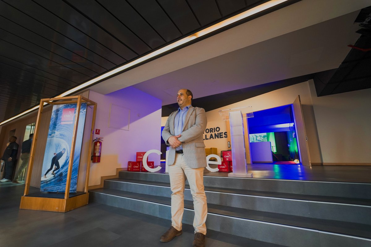 Sernatur's tweet photo. Con actividades como esta, facilitamos el intercambio comercial entre operadores turísticos locales y proveedores regionales 💼 
En total, más de 1⃣3⃣0⃣ empresas de turismo han establecido importantes contactos para potenciar sus negocios 🔝 https://t.co/fIQXRuMKk7