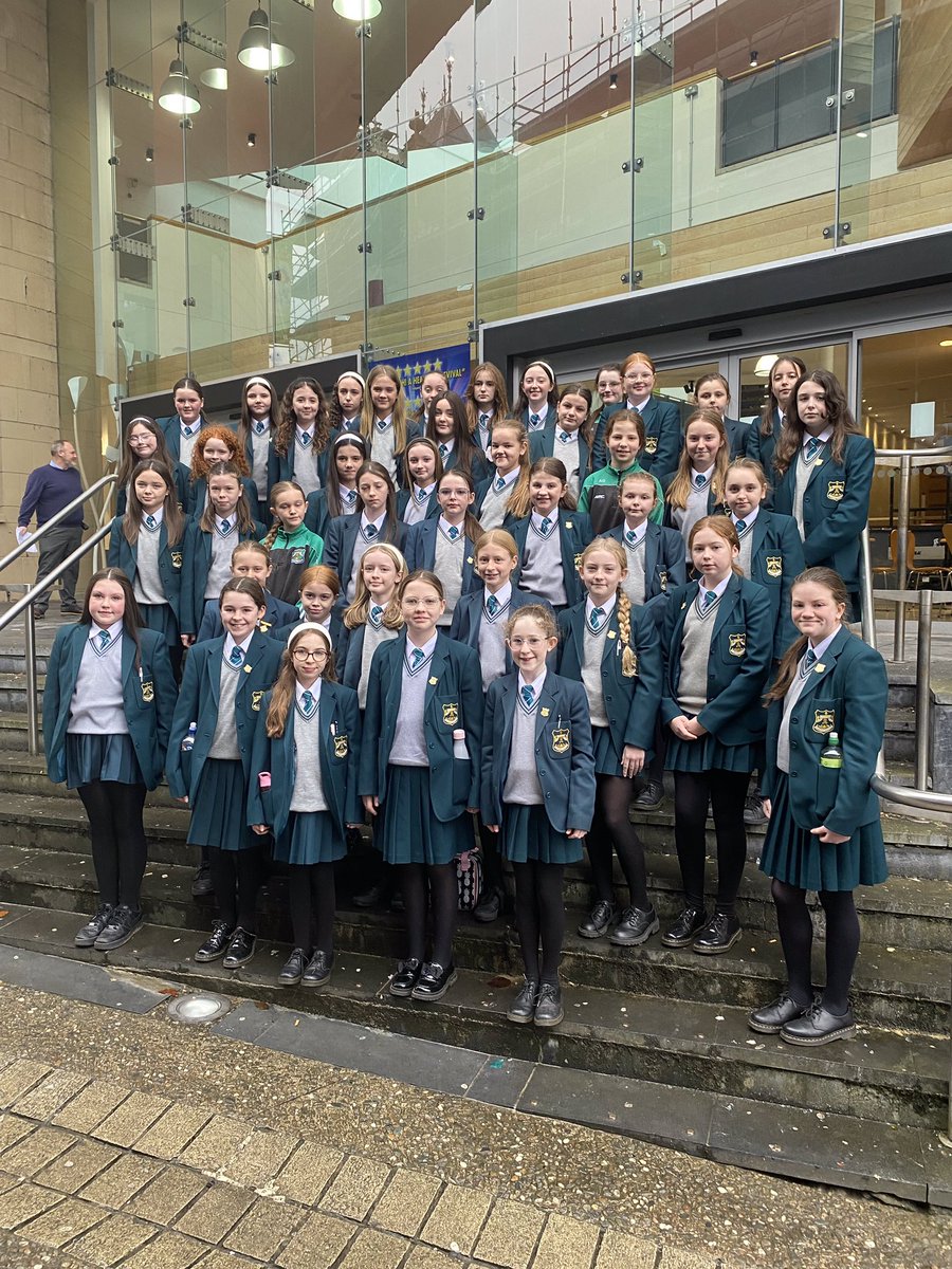 ThornhillGeo's tweet photo. Our Geographers from 8E and 8H, had a great day at the Water Warriors event in the Millennium Forum today hosted by the Loughs Agency and featuring Mark the Science Guy. 👨🏼‍🔬@ThornhillDerry @loughsagency @markthescienceguy https://t.co/kvVi4Ivm7y