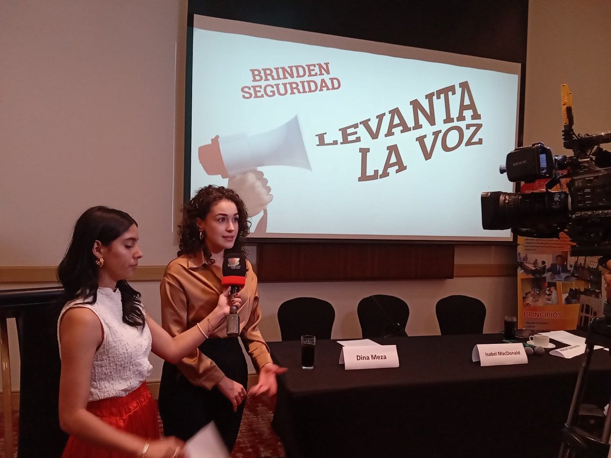 #Honduras. Hoy, <a href="/pen_int/">PEN International</a>, <a href="/UKinHonduras/">UK in Honduras 🇬🇧🇭🇳</a>, PEN Honduras y @aspodehu lanzaron la campaña #PENsarLibres sobre el impacto del periodismo en los ciudadanos, la protección a periodistas bajo riesgo y la importancia de una prensa sin censura en Honduras.

shorturl.at/fQRT4