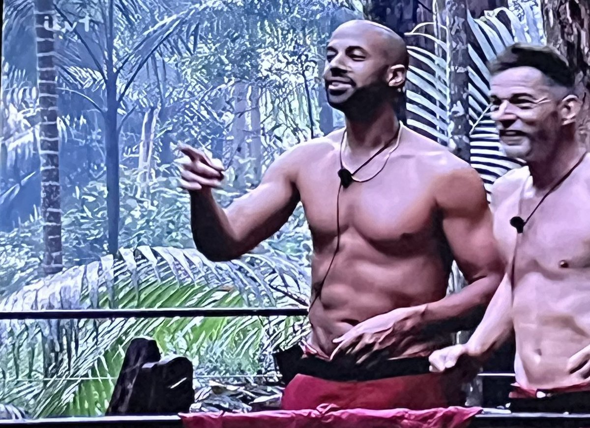 Kayleymerrygol7's tweet photo. Omg yess @MarvinHumes please keep your top off for us JLSters please #TeamMarvin #JLSters #Marvin #jbgill #astonmerrygold #oristewilliams #marvinhumes #JLS #ImACeleb @imacelebrity @antanddec πππ€£ https://t.co/QkWko0HHgD
