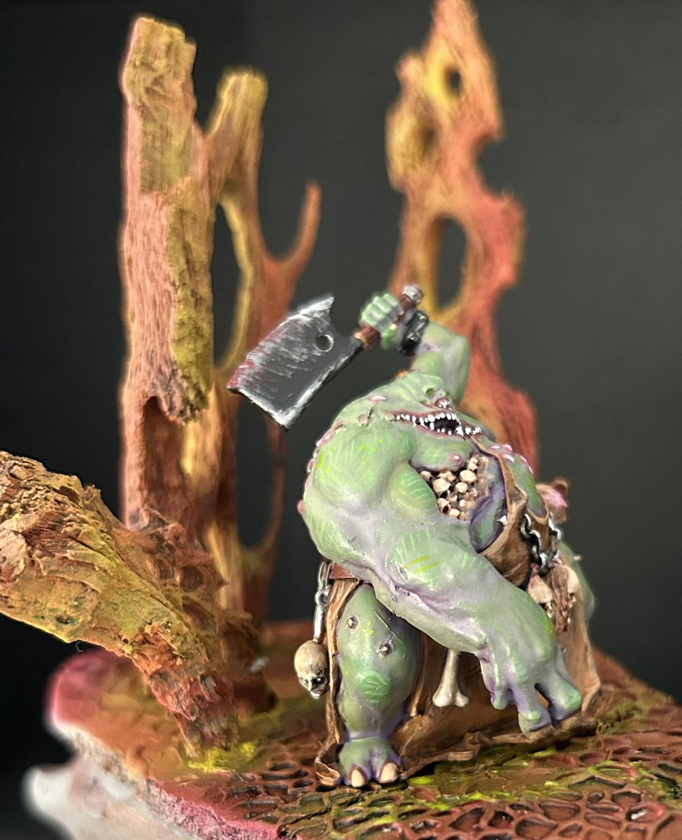 Eden72Book's tweet photo. @Chupaints This beautiful ugly boy https://t.co/QYzUR4XPoJ