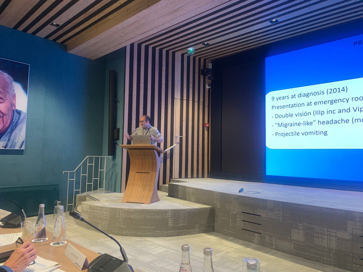 EndocrinoHUVR's tweet photo. #EuroPit 2023 
@ESEndocrinology 

#pituitary
#OurEndocrineCommunity 
Annecy

@antares89 ha presentado 

¿Histiicitosis o apoplejía?
👏🏻👏🏻
#somlosHUVR https://t.co/JCXInWLj6p