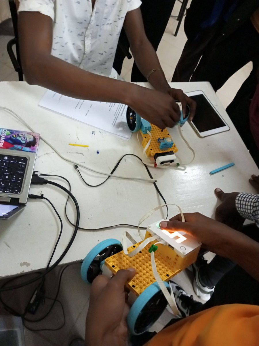 SdgCst's tweet photo. @MarieClaudineU6 @urcst @hirwakathe23 @UNDP_Rwanda @giz_rwanda @TEACHRwanda @IncStela @BethKaplin1 @wasac_rwanda Day by day, robotics @SdgCst become the compass guiding us toward a future where technology uplifts communities and sustains our planet. #SDGTechProgram
@IncStela @TEACHRwanda @urcst @SDGStudentsPrgm https://t.co/Ly4Gxajr37