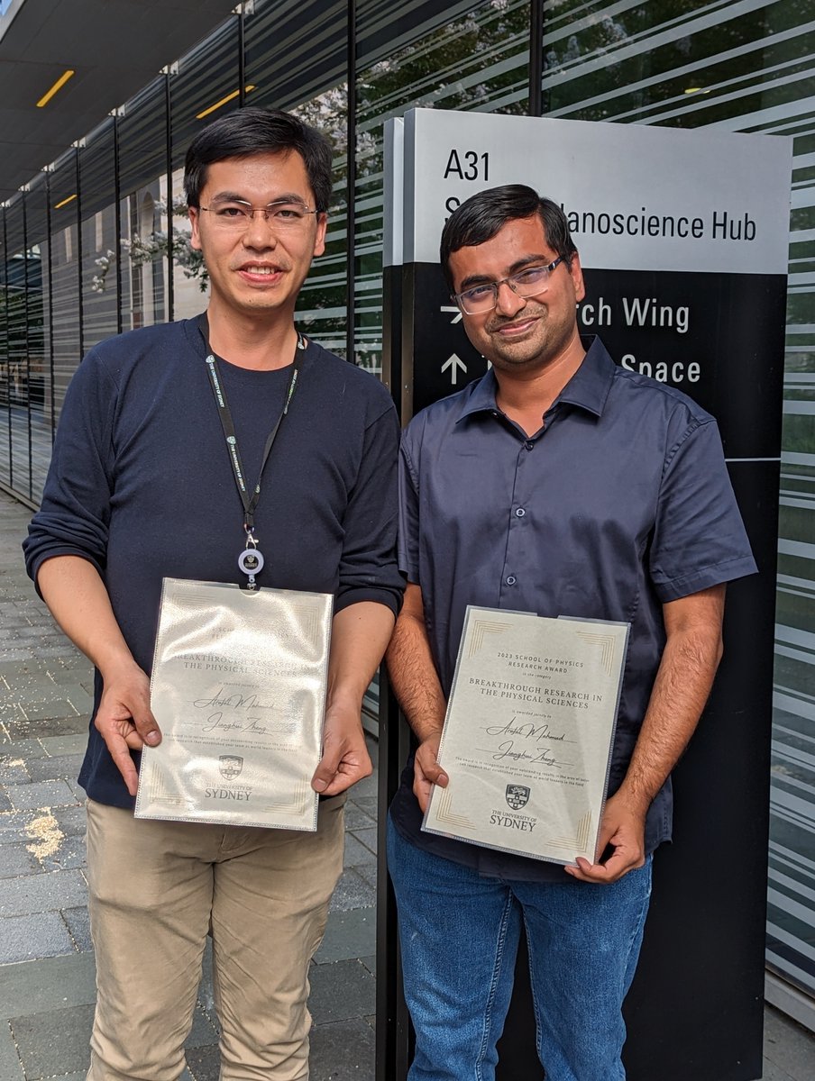 Anita Ho-Baillie (@anitahobaillie) on Twitter photo Congratulations to <a href="/MahmudArafatmd/">Md Arafat Mahmud</a> and <a href="/jianghui_zheng/">Jianghui Zheng</a> for being awarded the 2023 <a href="/sydney_physics/">Sydney Physics</a> Research Award. They have developed unique capabilities for monolithic #perovskite multi-junction #solar cell research with outstanding results in the last two years. Congratulations to <a href="/MahmudArafatmd/">Md Arafat Mahmud</a> and <a href="/jianghui_zheng/">Jianghui Zheng</a> for being awarded the 2023 <a href="/sydney_physics/">Sydney Physics</a> Research Award. They have developed unique capabilities for monolithic #perovskite multi-junction #solar cell research with outstanding results in the last two years.