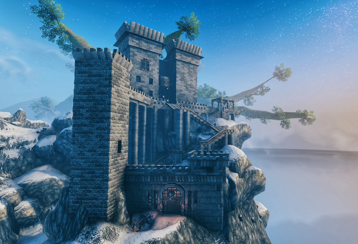 KattFarrell's tweet image. Would really love a alpha key 🙏 @PlayPaxDei 
Experienced builder here 👋