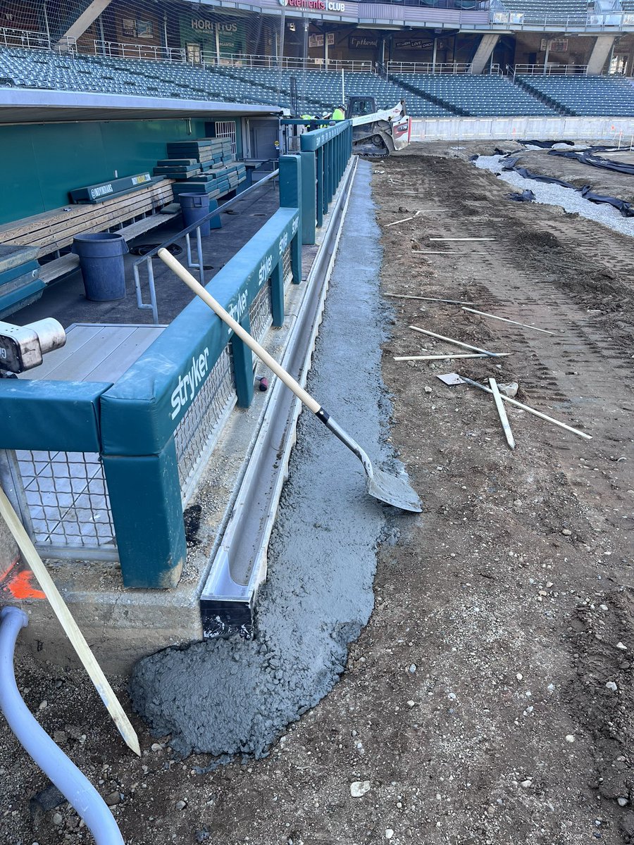 Grounds Crew tweet media