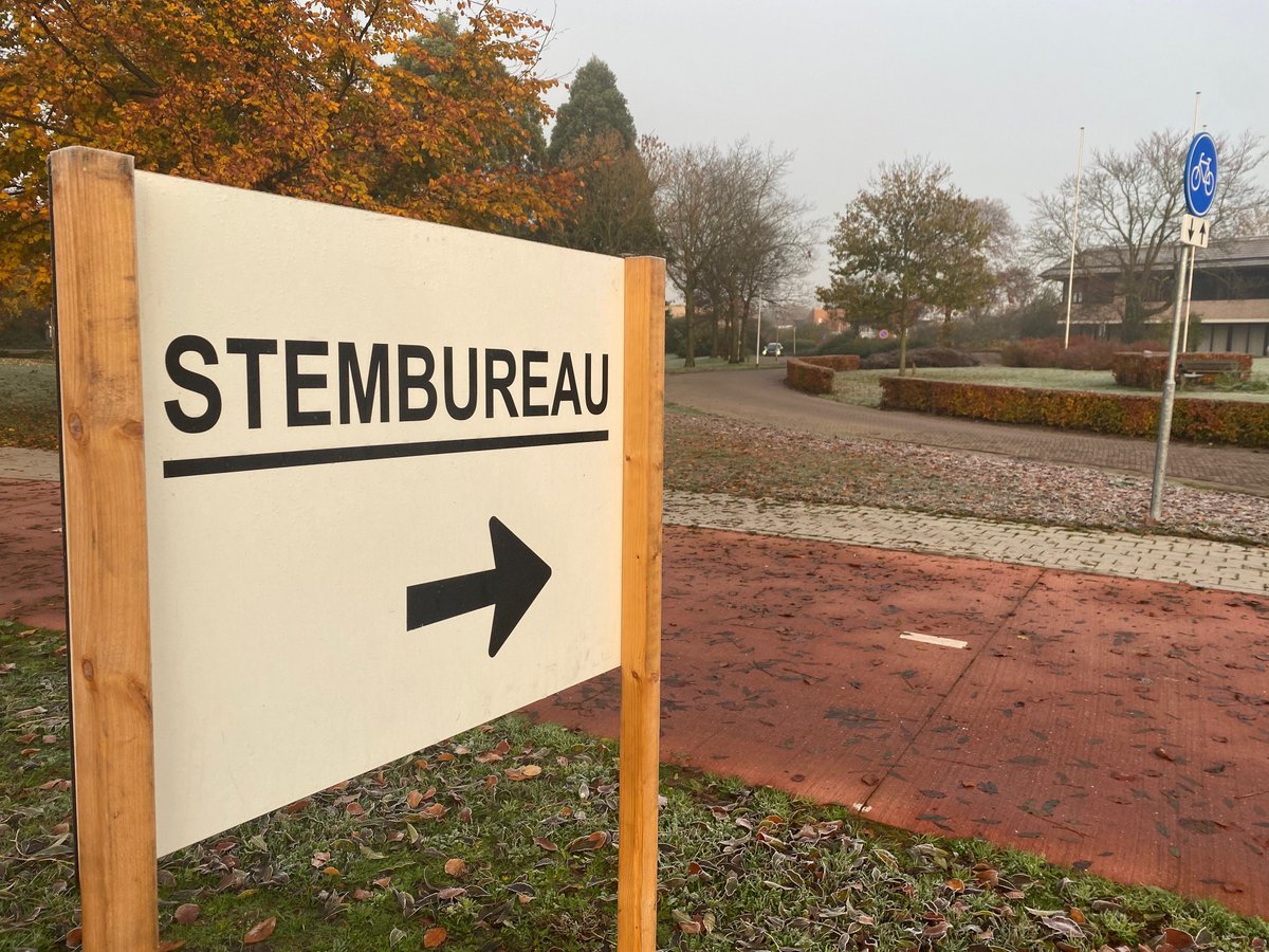 gemeenteommen's tweet photo. Vandaag zijn er 12.753 stempassen ingeleverd in de gemeente Ommen. Hiermee komt het opkomstpercentage op 86%. Bedankt voor uw stem! 

De stemmen worden nu geteld op lijstniveau. Morgen wordt er centraal geteld op kandidaatniveau in de Carrousel. https://t.co/t6TdzBCJML