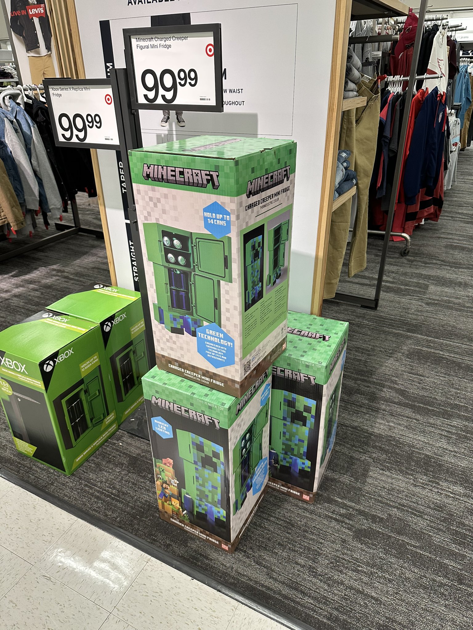 bryan metzger on X: they're selling Minecraft creeper mini