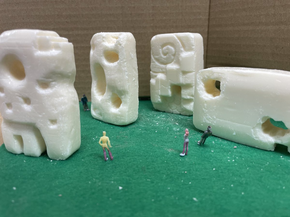 Exploring sculpture inspired by Henry Moore & Barbara Hepworth. Pupils @HHELCNottingham sculpted clay & carved soap to create abstract pieces, playing with scale in the composition using tiny figures. Love these images 🤩 #CreativityCollaborativesNottm