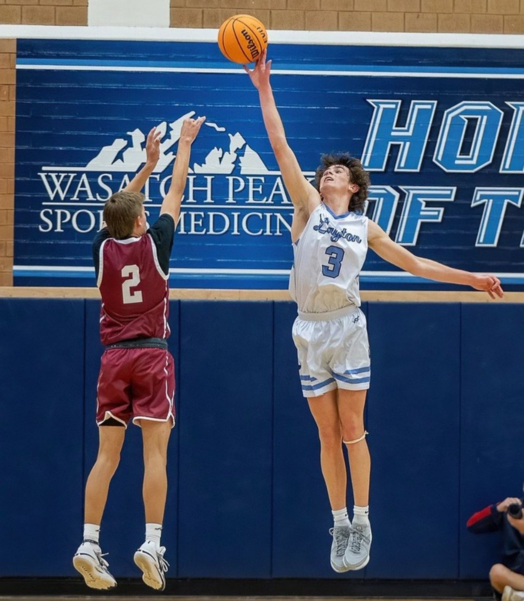 TeamUtah (@team_utahbb) on Twitter photo Sam Romer 6’3 CG class of 2025 with 18 points 9 boards and 5 assists in a win for Layton high last night.. <a href="/SamRomer3/">Sam Romer</a> <a href="/MrAlvidrez/">Zack Alvidrez</a> @cgreen32 <a href="/JUCOadvocate/">JUCOadvocate - Brandon Goble</a> <a href="/CCSAINTSMBB/">Carroll College Men's Basketball</a> <a href="/PrepHoopsUT/">Prep Hoops Utah</a> <a href="/_proinsight/">Pro Insight</a> <a href="/TimothyDrisdom/">Timothy Drisdom</a> Sam Romer 6’3 CG class of 2025 with 18 points 9 boards and 5 assists in a win for Layton high last night.. <a href="/SamRomer3/">Sam Romer</a> <a href="/MrAlvidrez/">Zack Alvidrez</a> @cgreen32 <a href="/JUCOadvocate/">JUCOadvocate - Brandon Goble</a> <a href="/CCSAINTSMBB/">Carroll College Men's Basketball</a> <a href="/PrepHoopsUT/">Prep Hoops Utah</a> <a href="/_proinsight/">Pro Insight</a> <a href="/TimothyDrisdom/">Timothy Drisdom</a>
