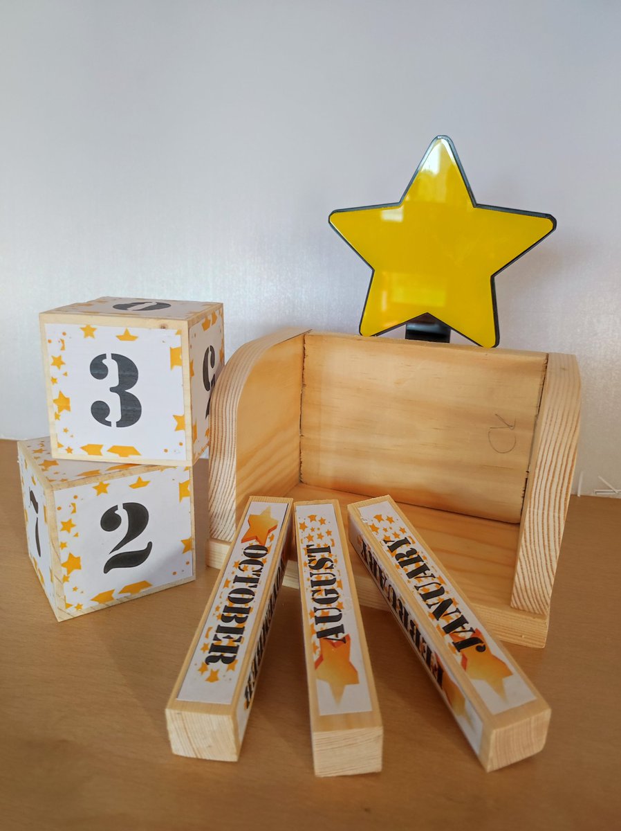 More fab calendar cubes from Form HB and KH <a href="/TheRowansAP/">The Rowans AP Academy</a>