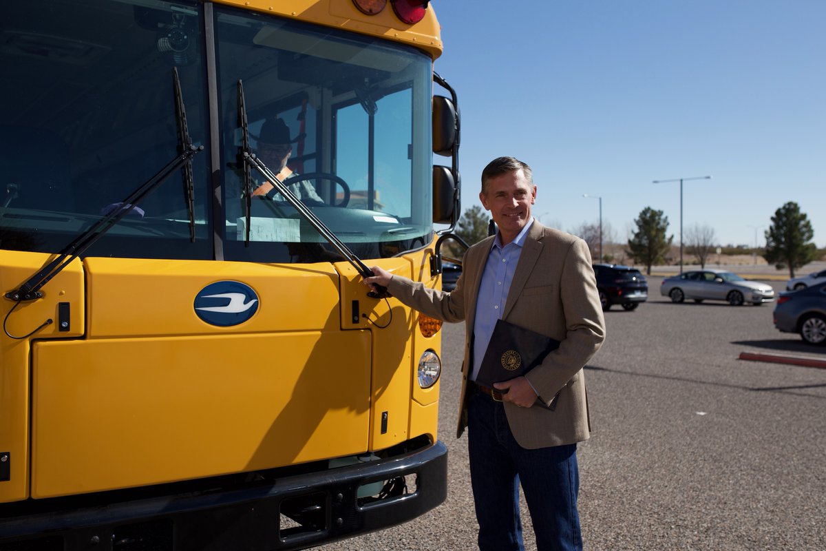 The Bipartisan Infrastructure Law is investing in communities across New Mexico – including $33 million for #CleanSchoolBuses.  

Earlier this year I took a ride in an electric school bus in Las Cruces.