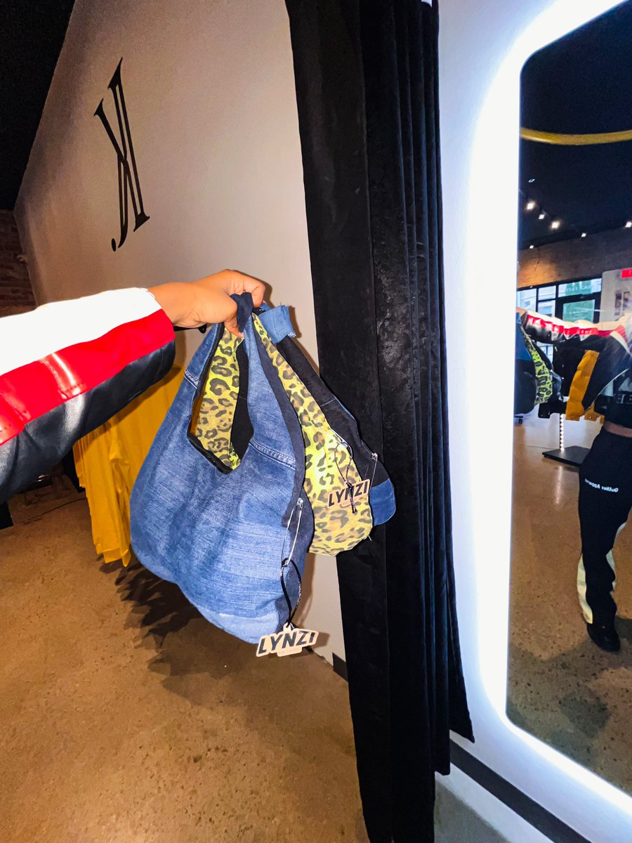 LYNZI 🧵🪡✂️ tweet media