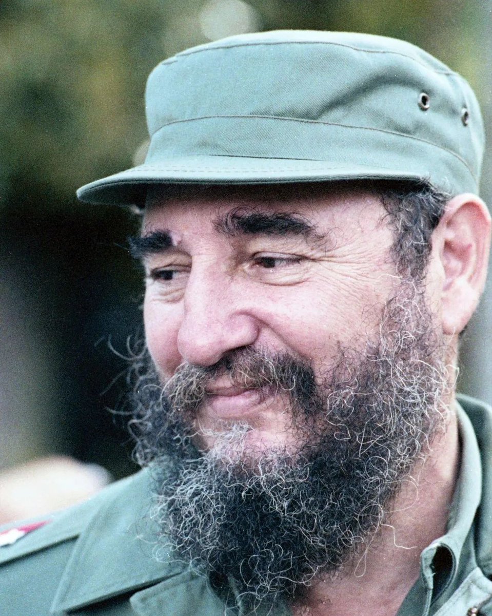 AmarisAylaQba's tweet photo. @MryRodrguez4 #FidelPorSiempre  hombre de una talla enorme, estadista capaz como pocos de ver sus sueños realizados. https://t.co/9QcNXCfbPz