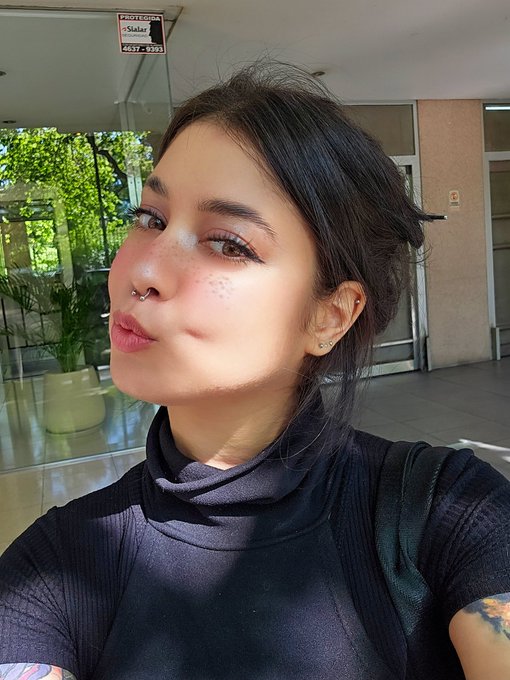 Holisss! https://t.co/0W5XQ33jCw