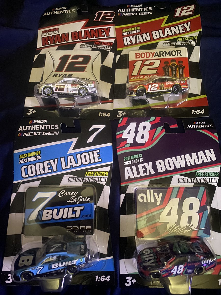 Giveaway time and you peeps know what to do R/T to be eligible and I’ll pick a winner this weekend 👊🏻 #NASCAR