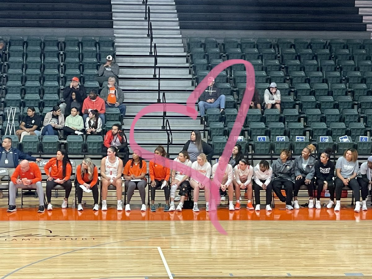 Los Fresnos Athletic Training tweet media