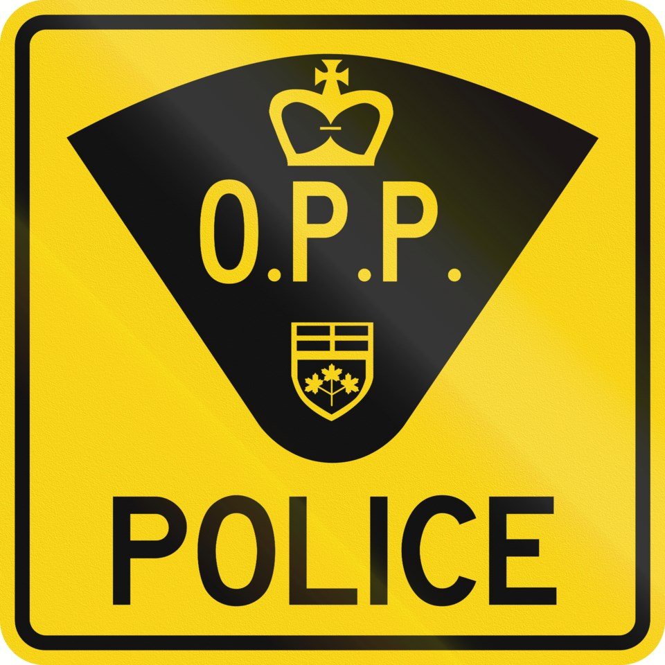 homicide_canada's tweet image. A man is dead and two women are injured following a shooting in #Caledon - Homicide Canada homicidecanada.com/a-man-is-dead-…