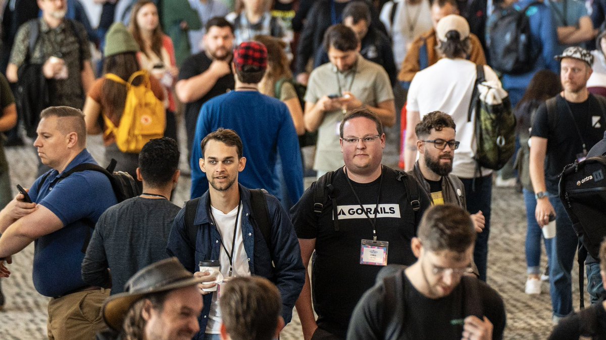 andrewmcodes's tweet image. G-G-G-G-G-UNIT! #RubyConf