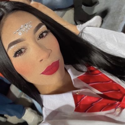 Ztephanniiee's tweet photo. #NuevaFotoDePerfil https://t.co/JBGbkRWkKI