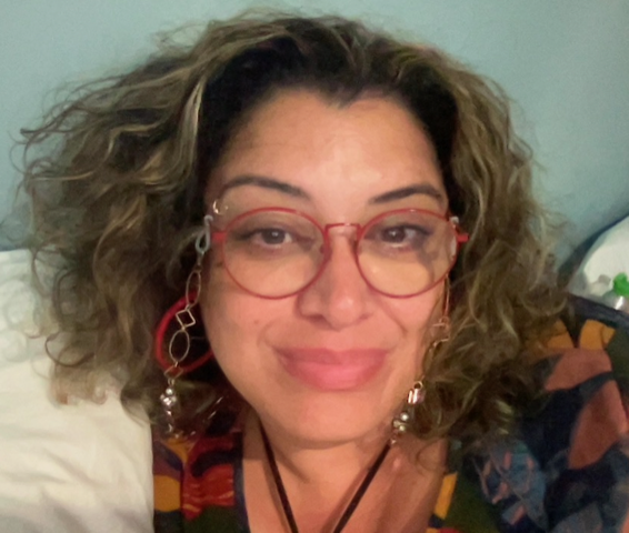 SABLELitMag's tweet photo. Writer, educator and editor Leone Ross is offering 2. ONLINE fiction writing courses in 2024 in Feb &amp; April. For short story &amp; novel writing .(1 for beg/int &amp; for experienced) . Ross,  offer 30 years of experience teaching other writers. 
contact leoneross@mac.com https://t.co/gN60R0p5e1