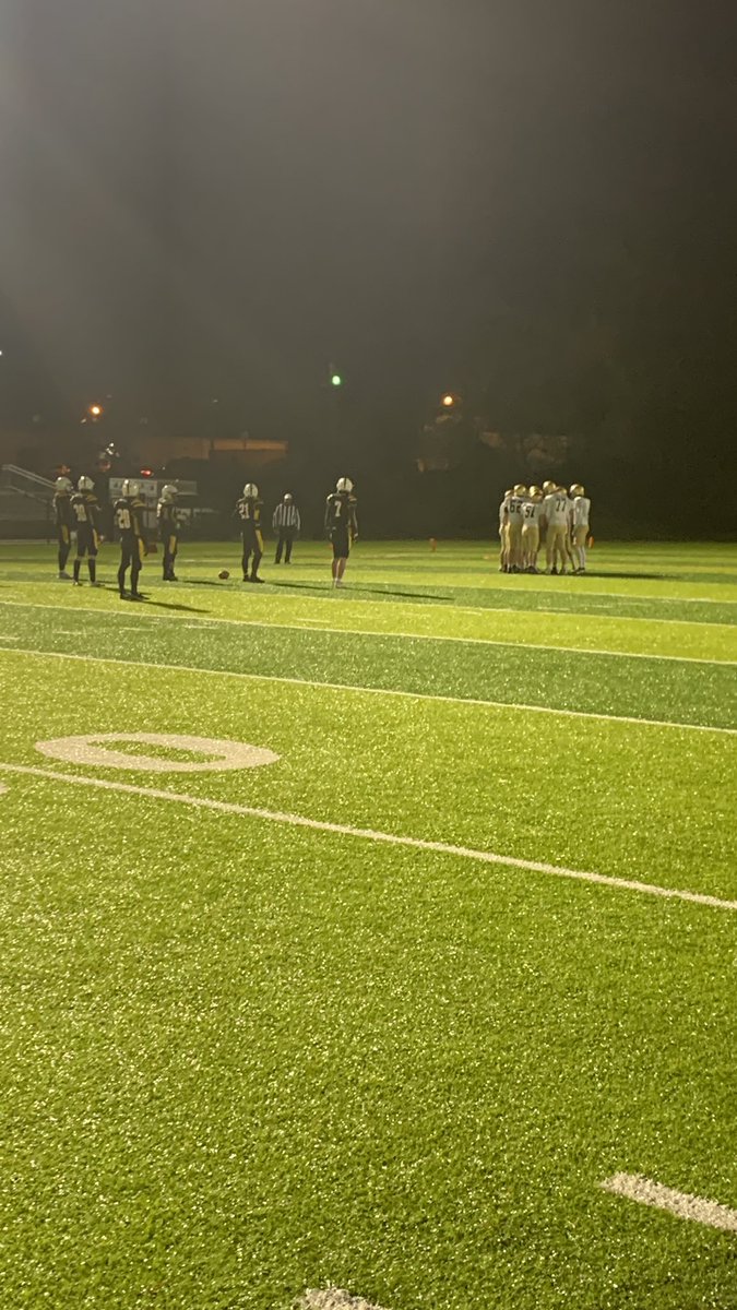 godonnellhawks's tweet photo. Nothing like being at the night before thanksgiving game watching a great friend coach and lead his team #coachingfraternity @ManchesterTwpFB https://t.co/jZzhRc6XRW
