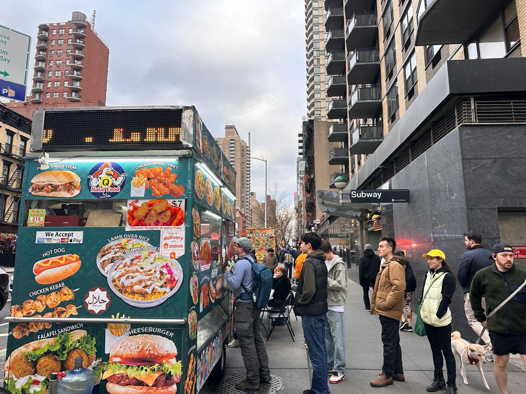 Street Vendor Project tweet media