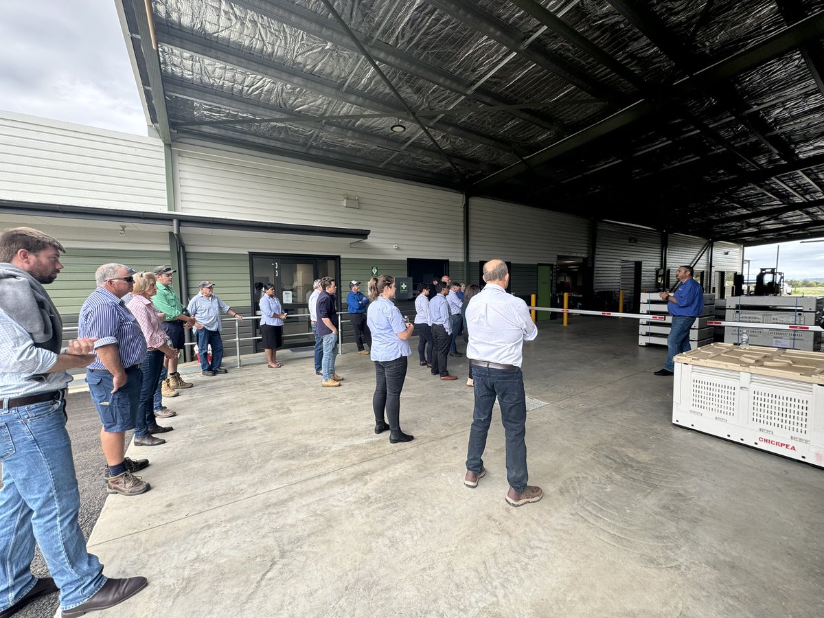 In Tamworth today for #Farmers2Founders AGtivate Event Series Launch! First part of the day- tour of the Tamworth Agricultural Institute #DPITamworth 
#EventPR
#EventCommunication