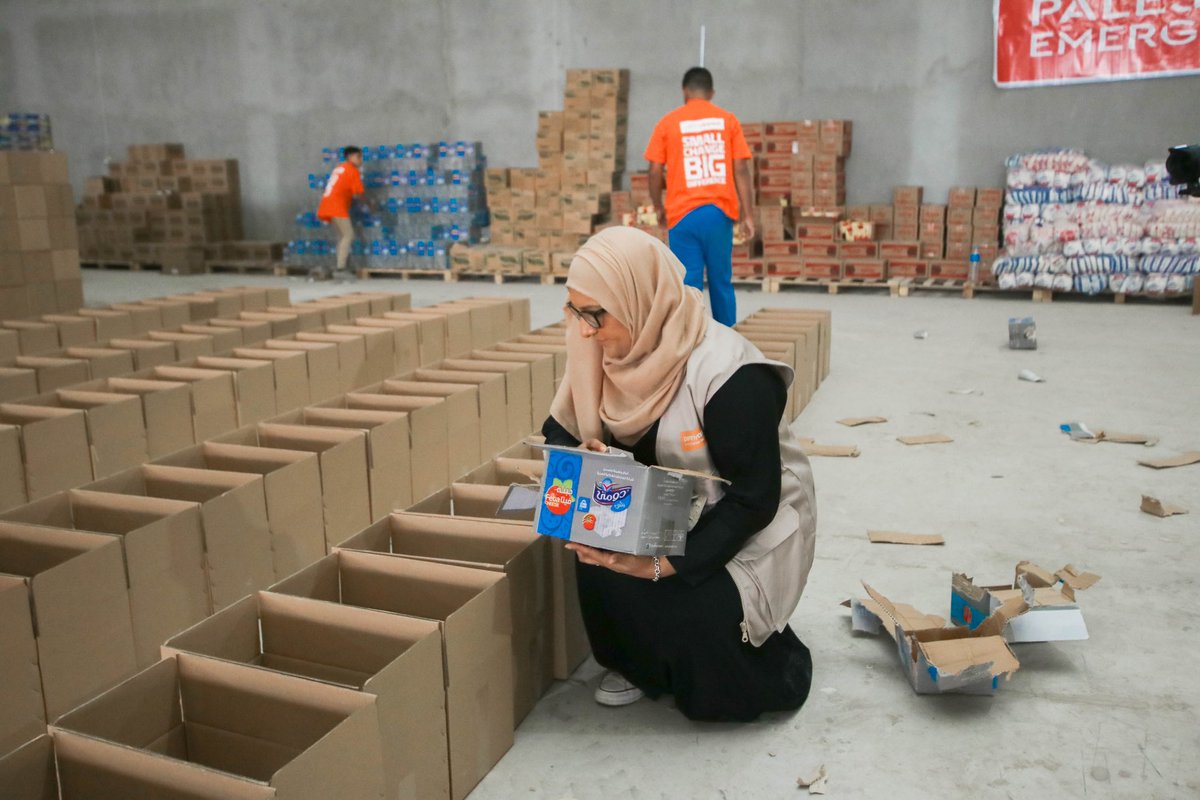 ridwanawl's tweet photo. 🇪🇬 9 months into being #CEO and I have the honour to be in #Cairo for my 4th #FieldTrip 🤲🏽
Nothing is more humbling than getting involved first hand with the amazing work we do at @pennyappeal 🧡
🔗 https://t.co/6Gz32HHjCs
#LifeOfACEO #Transparency #DoingItTheRightWay https://t.co/uiKQXIbBRI