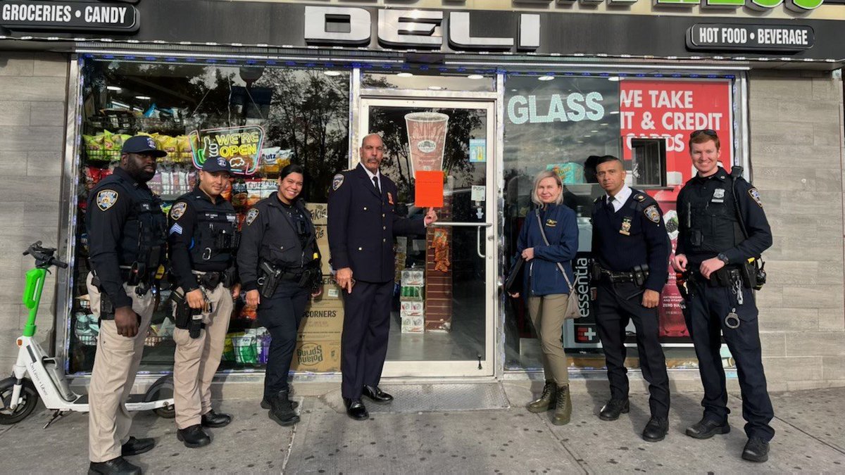 NYPD 45th Precinct tweet media