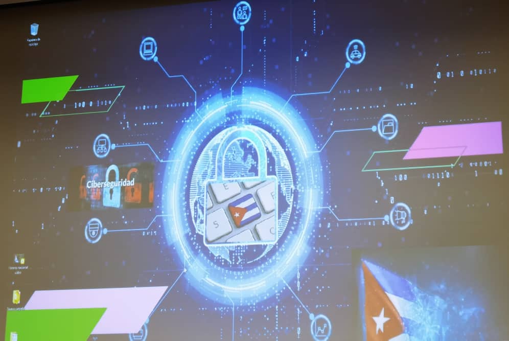 MayraArevich's tweet photo. Se inauguró el Evento Tecnológico en la 2da Jornada de Ciberseguridad.El Viceprimer ministro @JorgeLuisPerd20, enfatizó en la importancia de la seguridad en infraestructuras críticas,la preparación del personal y la creación de una cultura de #Ciberseguridad en nuestra población. https://t.co/XftMq3nqWw